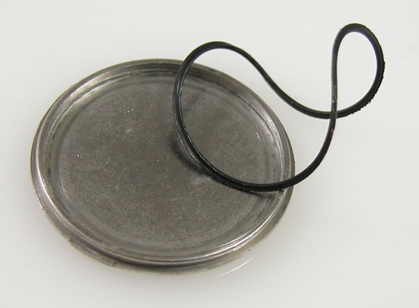 STEP3：裏蓋を閉める、必要があればグリスやパッキンを交換