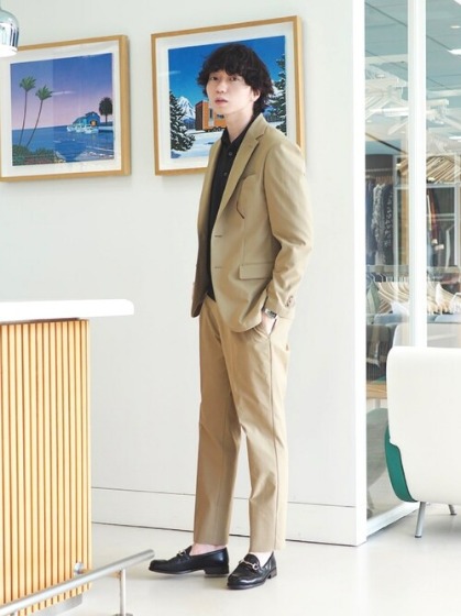 テーラード　ジャケット