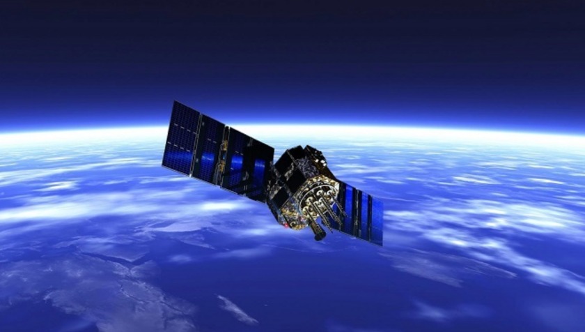 GPS×電波ソーラーで常に正しい時間を表示