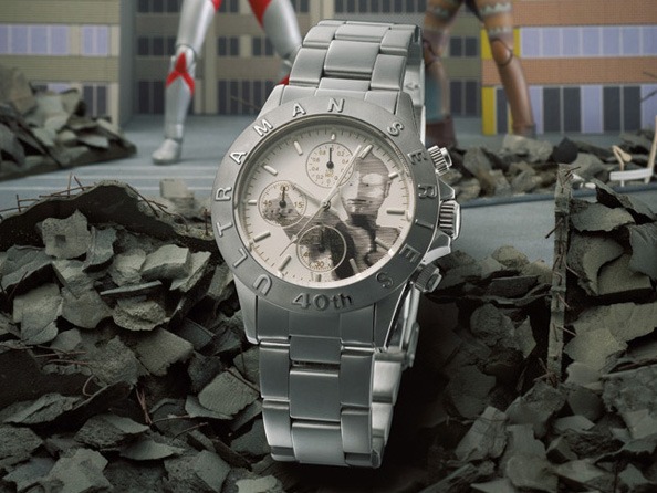 博多大吉着用のウルトラマン腕時計を購入できるお店は？