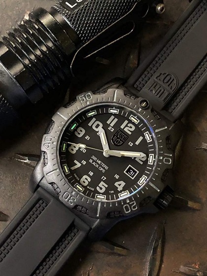Luminox 8881.BLACK OPS