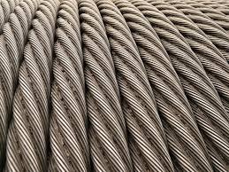 ケルトの装飾品からヒントを得たデザイン