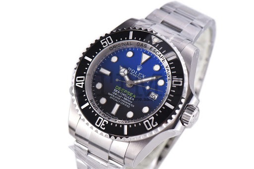 ロレックスシードゥエラーディープシー116660 ブルーダイヤル