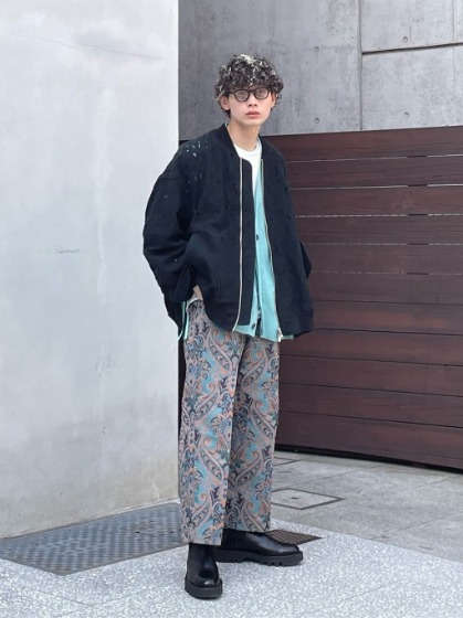 ブラック×白Tシャツのきれいめコーデ