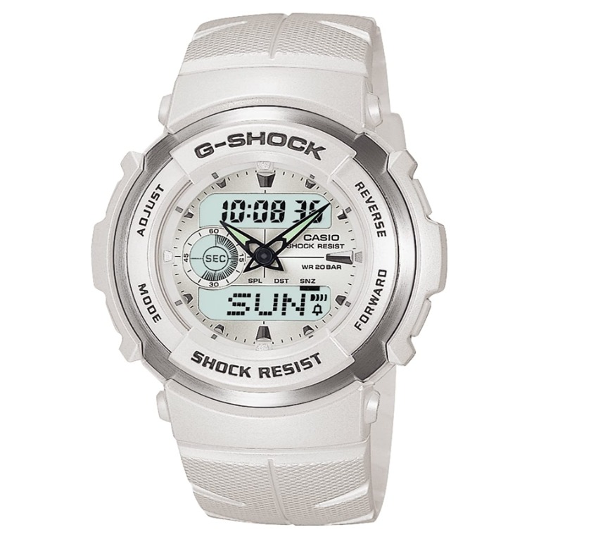 G-SHOCKシルバー（銀色）「G-300LV-7AJF」