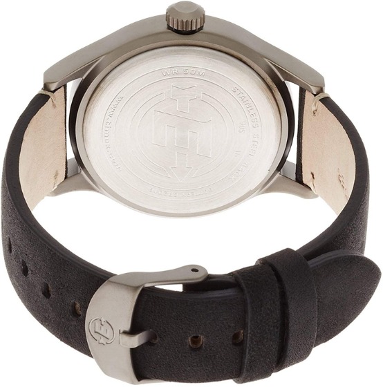 理由②穴から湿気・埃が入るから