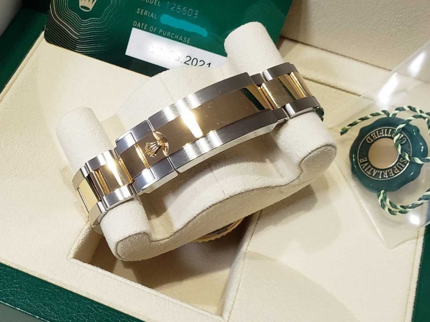 ①付属品や箱、保障書を用意しておく