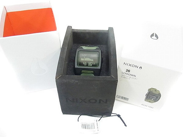 ニクソン”ローダウン”電池交換は修理店に任せよう