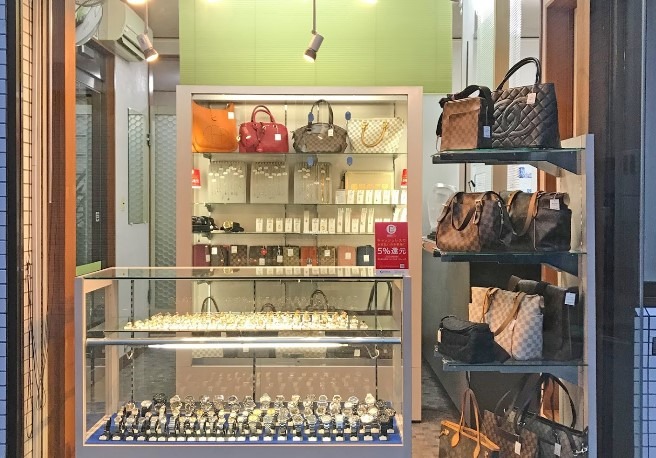 尼崎のロレックス買取店：丸彦質舗の特徴