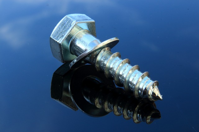 リューズが抜けた場合の修理費用 