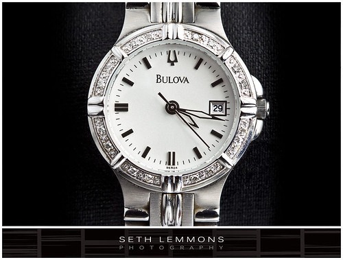 スイープ運針は流れるような雰囲気