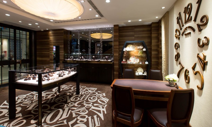 広島市中区の時計店：フランク・ミュラー by SHIMOMURA