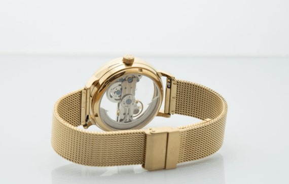 こだわり①美しい裏表スケルトン仕様