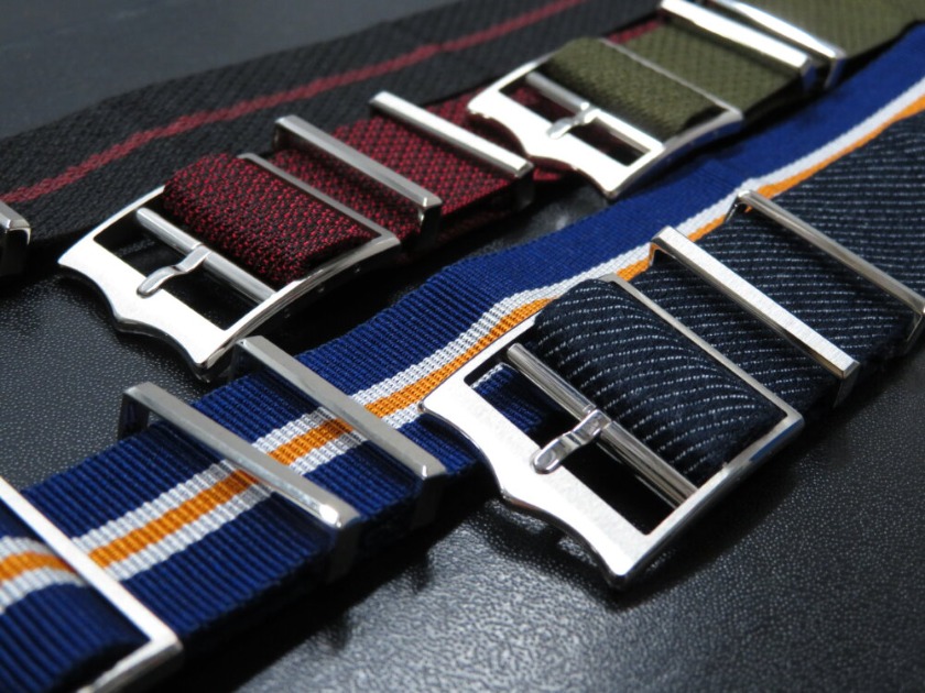 ①フランスのリボン老舗で製造