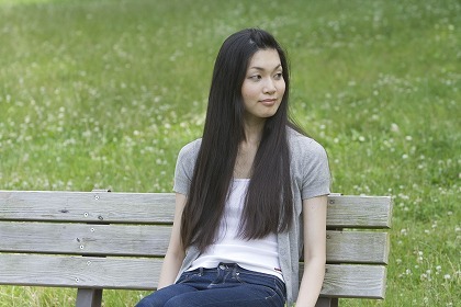 女性らしいファッションにも合うロレックス