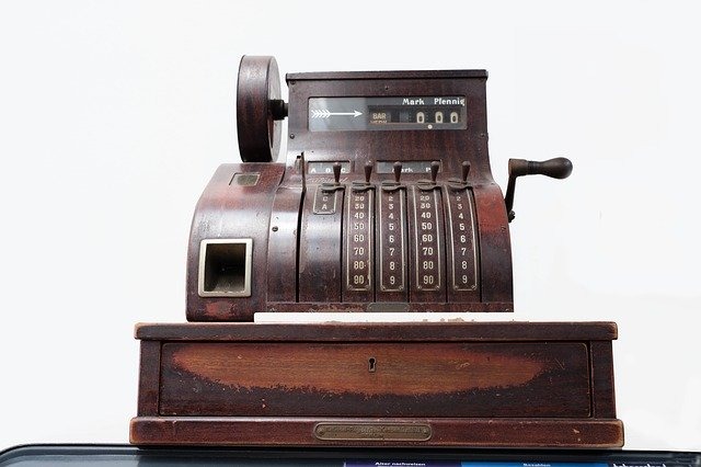 横浜市中区の時計店：大吉 カトレヤプラザ伊勢佐木店の特徴