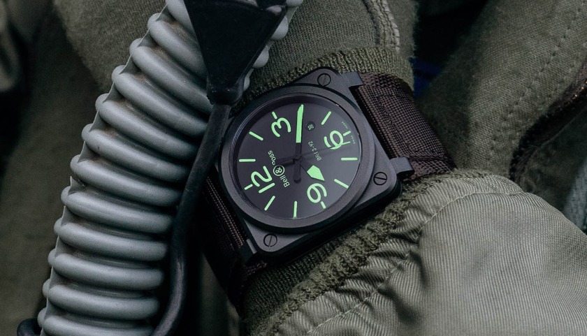 公式も業者も修理後の保証がある