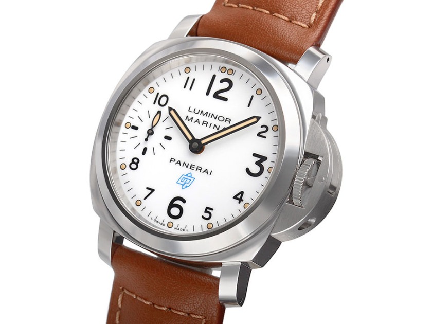 パネライ　ルミノール マリーナ ロゴ アッチャイオ PAM00660