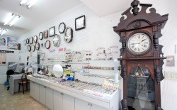 時計メガネおおくぼ