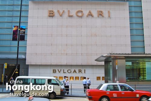 ブルガリ(腕時計)の電池交換は正規店でもできる？