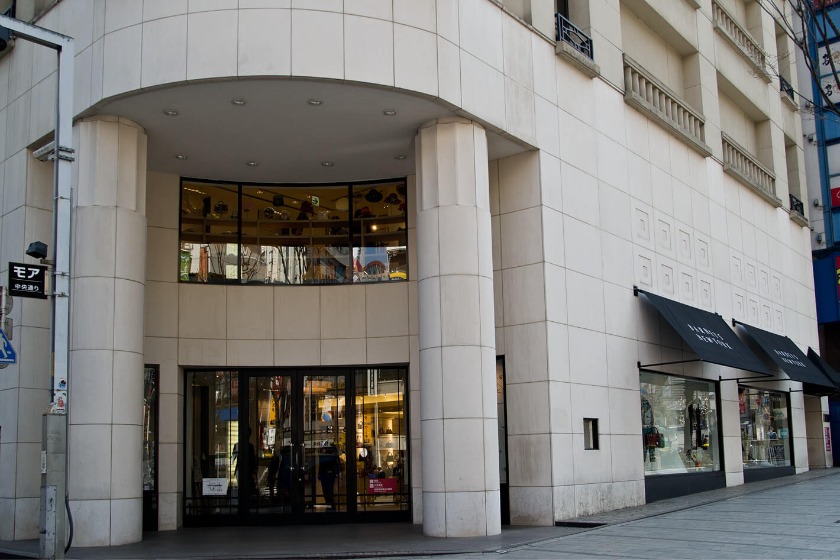 バーニーズニューヨーク新宿