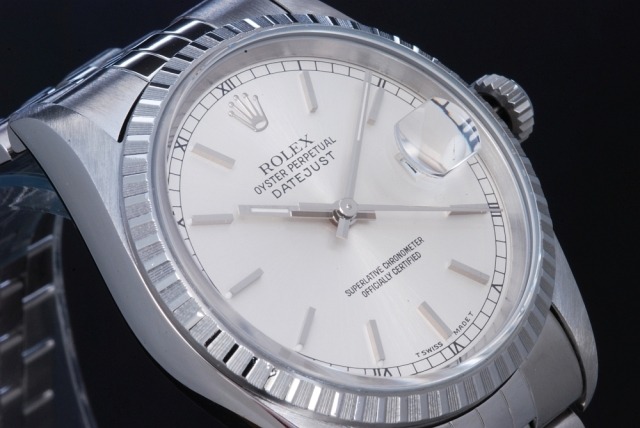 デイトジャスト 16220の買取相場