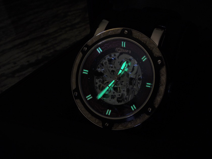 ③防水・視認性など実用性の高さも必見