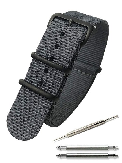 ピンを抜いてパーツを外す