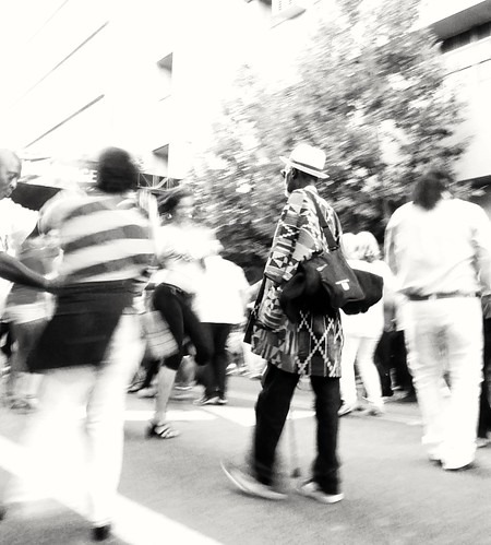 品質を保ちたいならクリーニングが安心