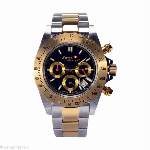 2.尾錠まで手の込んだつくり