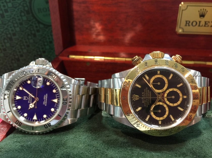 ①チュードルとロレックスの外観部品はほぼ同じ