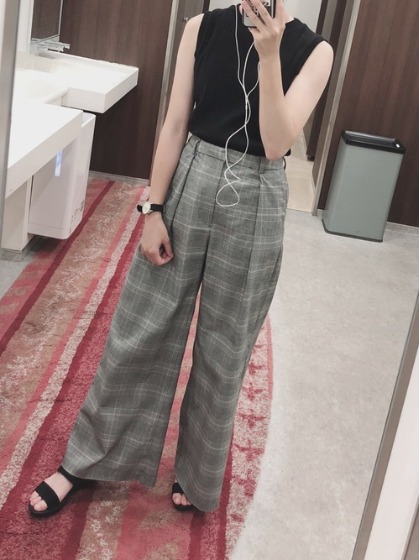 コーデ4:niko and時計×チェックパンツ