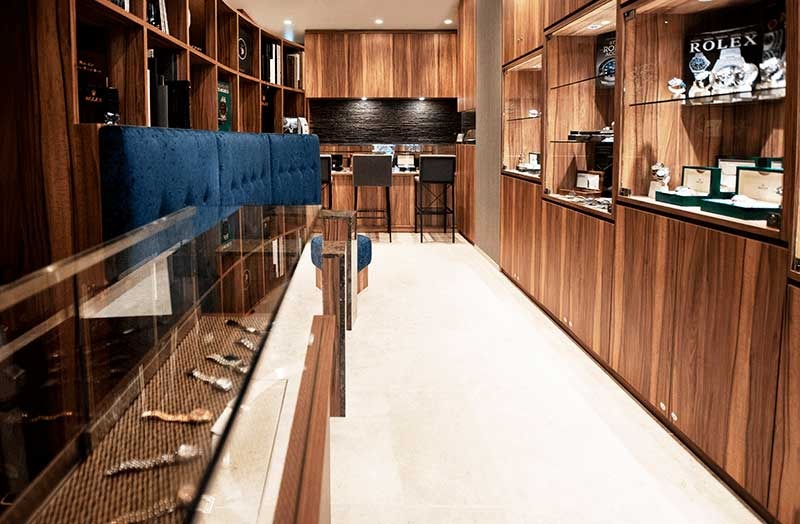 銀座の時計店：コミット銀座