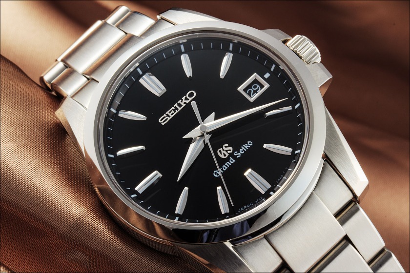 SBGX055(グランドセイコー) シンプルな黒文字盤クォーツモデル