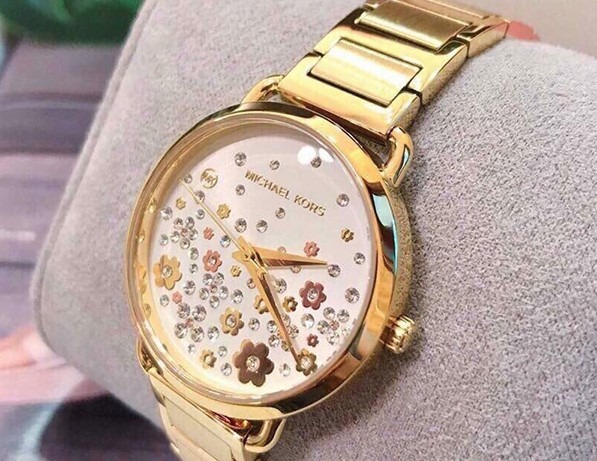 マイケルコース(腕時計)のアウトレット店舗は全国に 値段も安くお得！