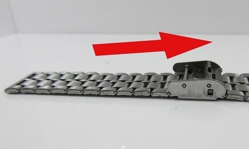 スライド式タイプのバンド交換法