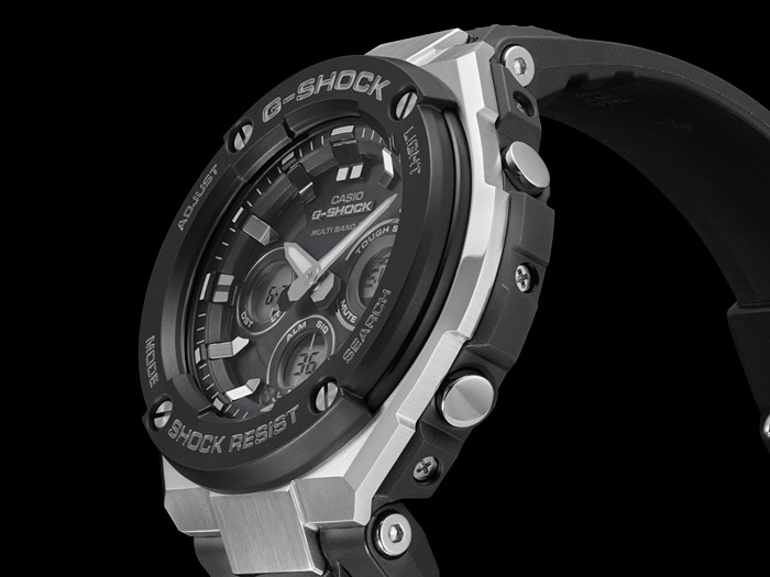 カシオG-SHOCK GST-W300-1AJF