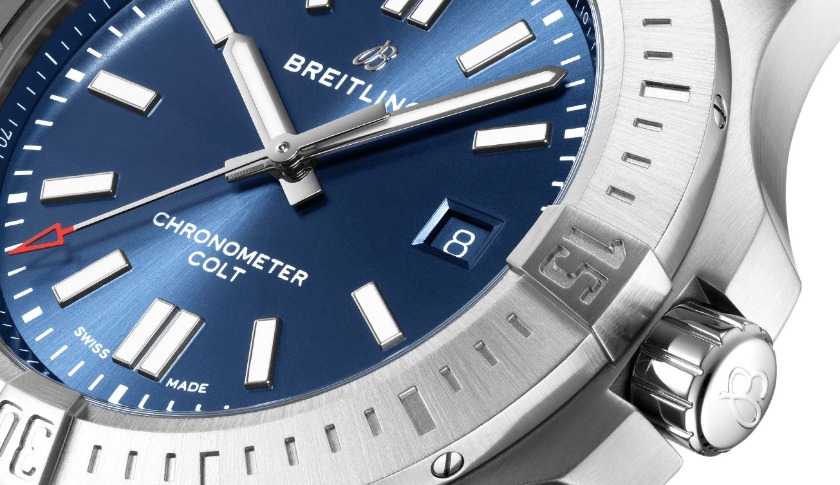 マットな質感やシンプルながら高性能な機能に満足感