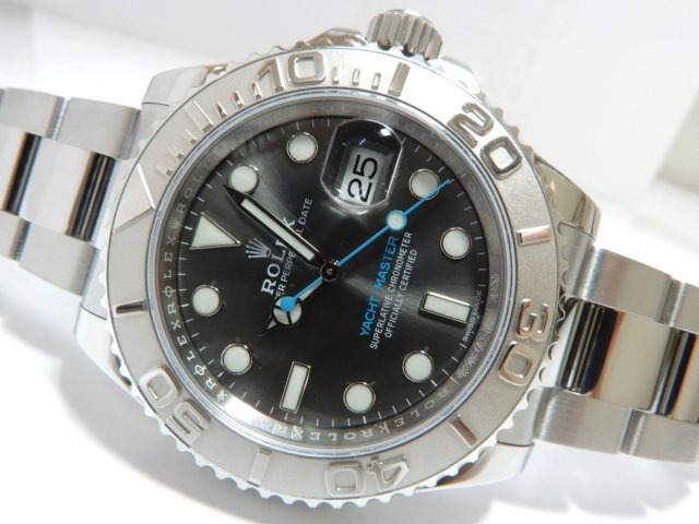 ロレックス"ヨットマスター"はグレーが人気？