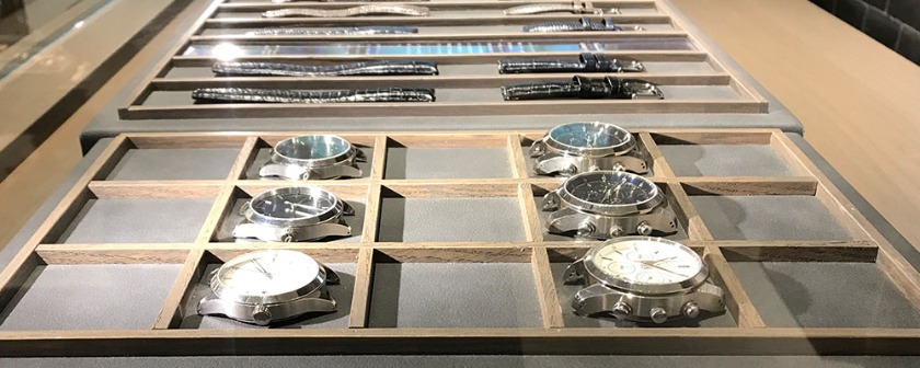 Knot　吉祥寺プレミアムサロン　テーブル