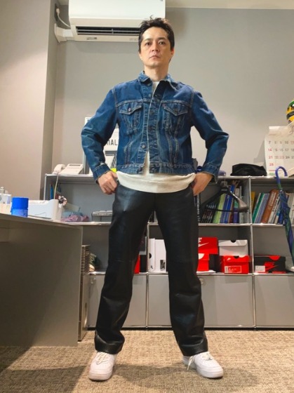 着こなし5：デニムジャケット×スウェット