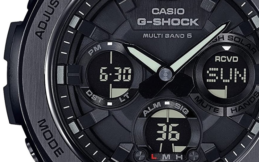 GST-W110BD-1BJF(カシオG-SHOCK)はタフ構造で中古も人気