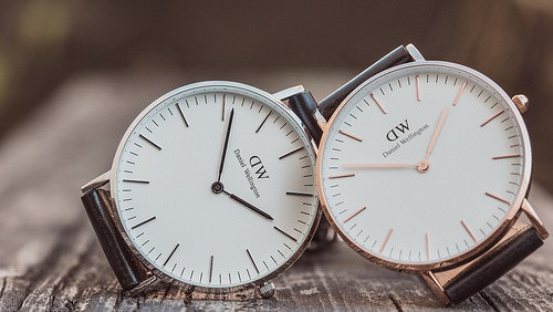 ②デカ厚ブームからミニマルへの変遷