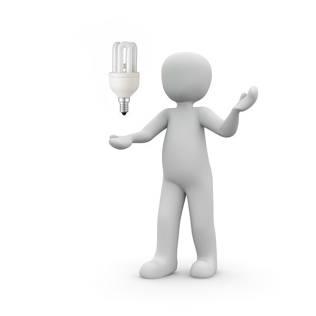 ③卓上LEDライトで充電する方法も