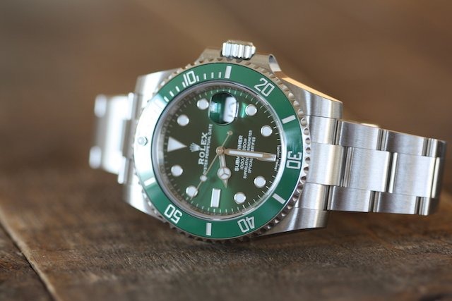 サブマリーナ×グリーン 116610LVの買取相場