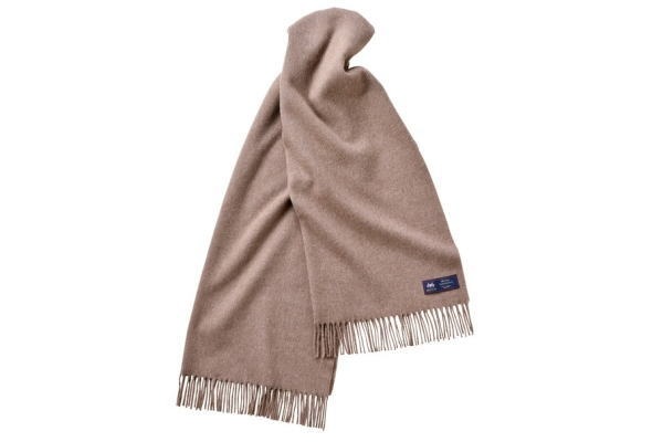 ①スーツに似合う「生地・素材」