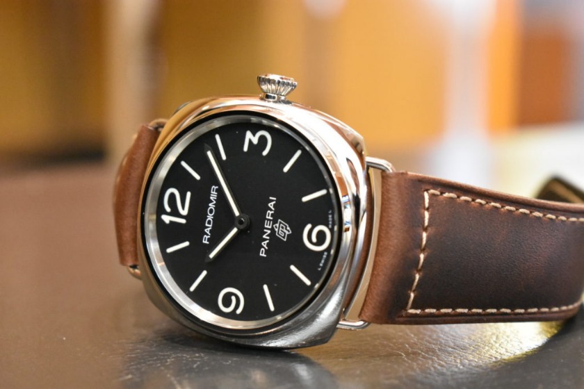 ラジオミール(パネライ)の二面性の意味は？評判から定番人気モデルまで紹介