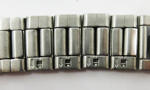 板バネタイプのバンド交換 注意点