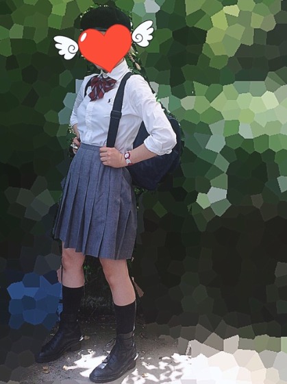 コーデ1:レゴ時計×制服風ファッション