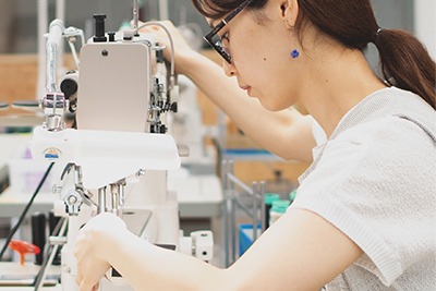 （ジョッゴ株式会社 UNROOF）